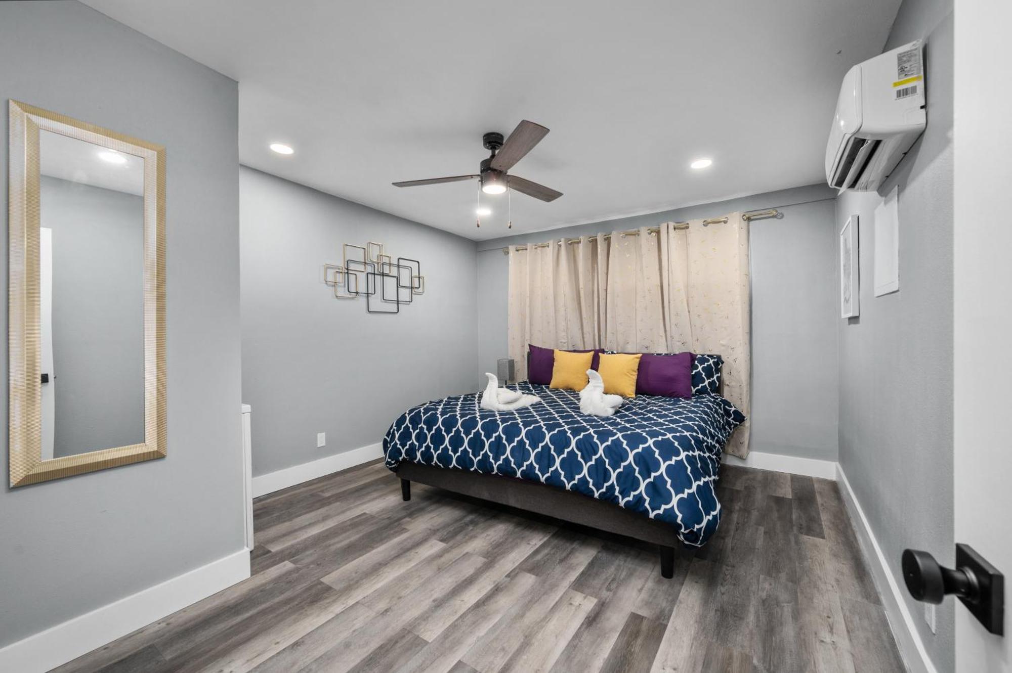 Modern 2Br City Center Getaway With Free Park Хьюстон Экстерьер фото