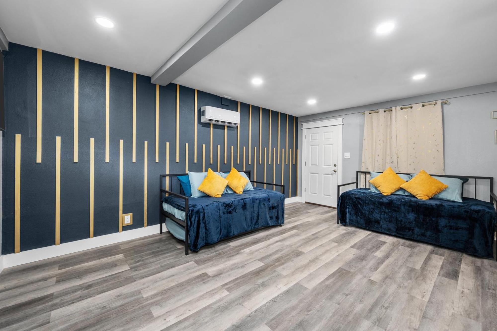 Modern 2Br City Center Getaway With Free Park Хьюстон Экстерьер фото